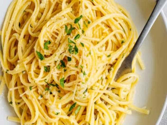 Mixed Butter Garlic Noodle